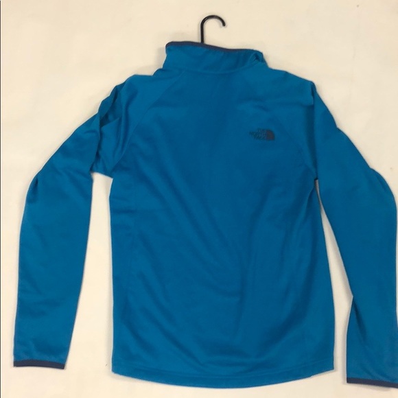 New North Face Active Fit 1/4 Zip Blue - Picture 5 of 6